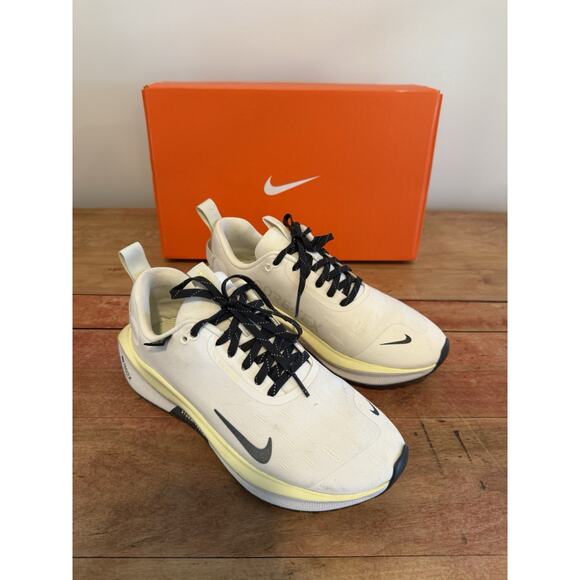 Nike React Infinity 4 GTX Women’s Running Shoes White/Yellow Size 8 - Picture 2 of 5